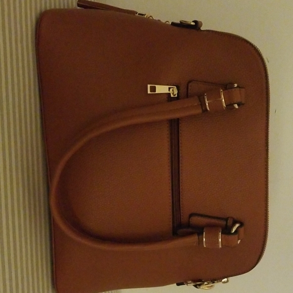 Handbag - Picture 2 of 6